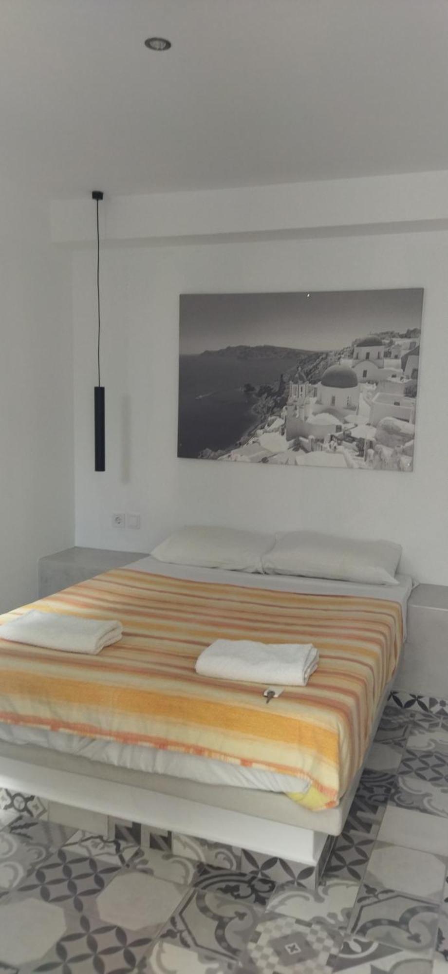 Fira Exo Katikies- Urban Fira Apartment Екстериор снимка